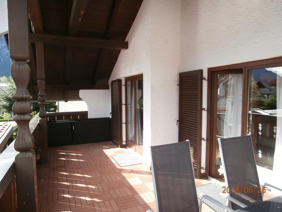 Ferienwohnung Anna Гармиш-Партенкирхен Экстерьер фото