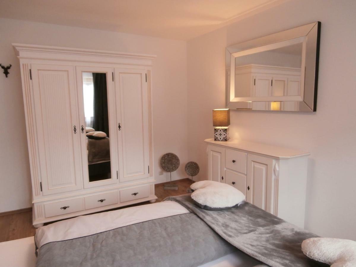 Ferienwohnung Anna Гармиш-Партенкирхен Экстерьер фото